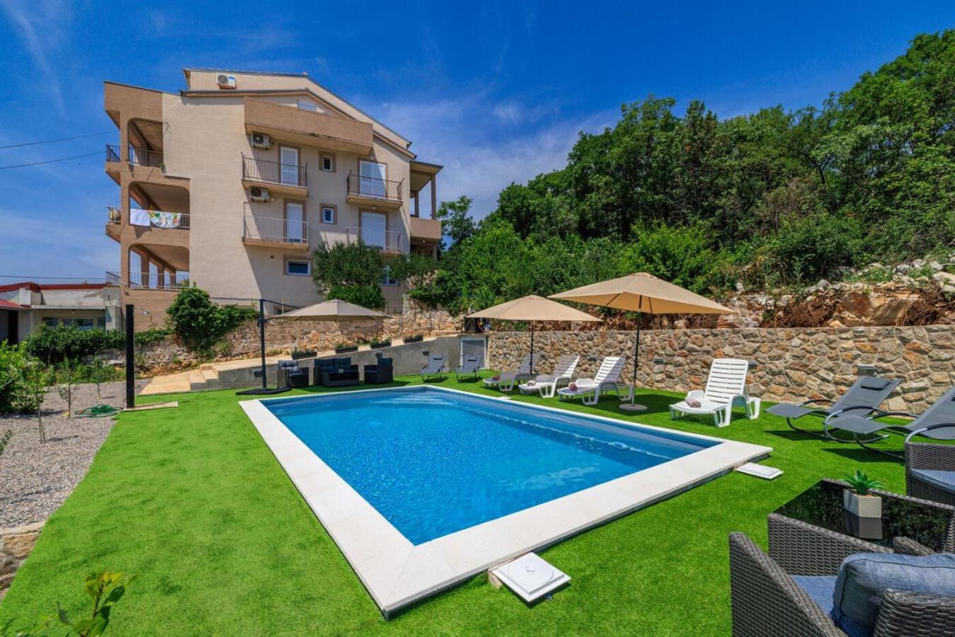 Apartments San Dramalj - Crikvenica Exterior foto